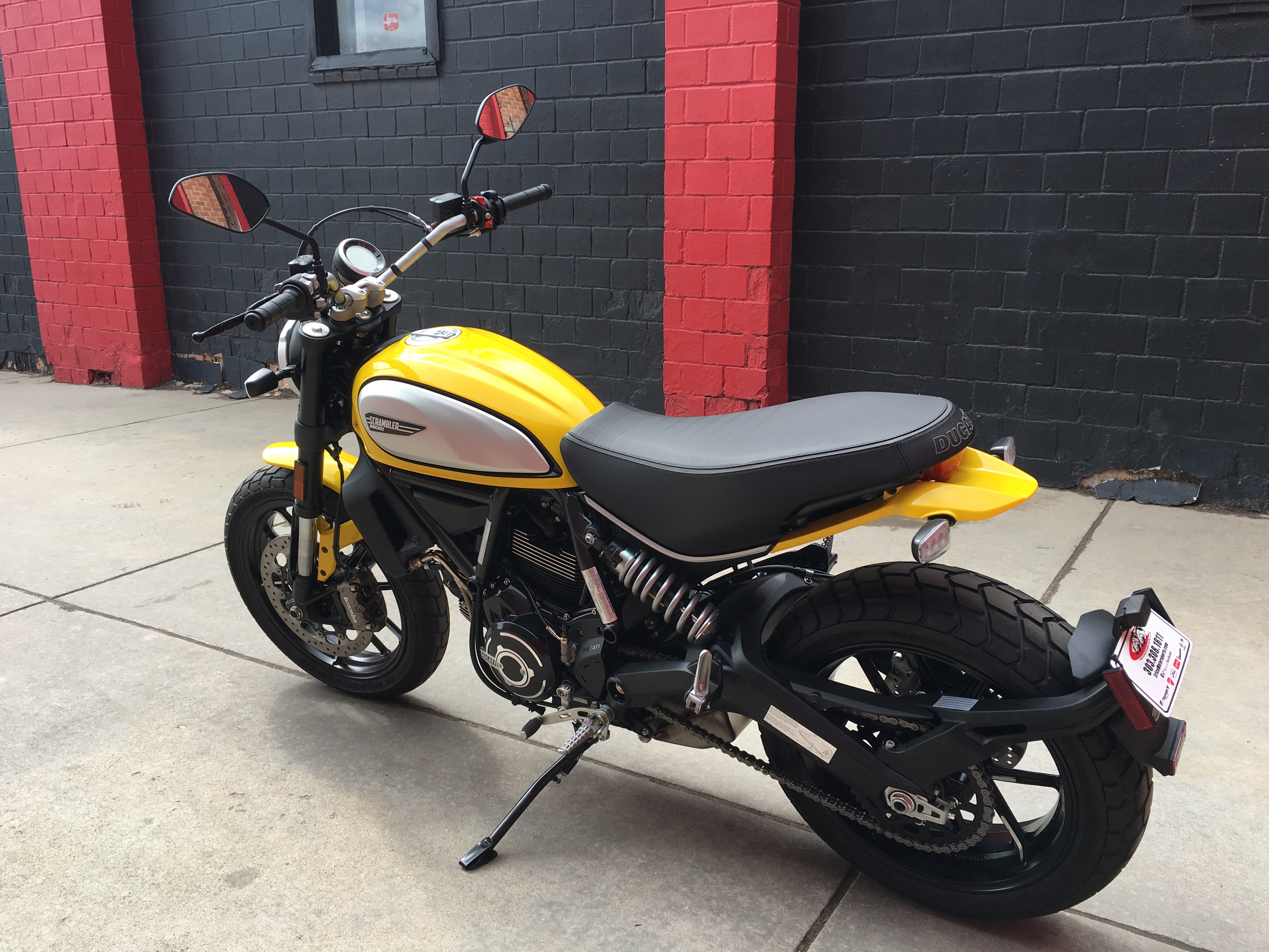 New 2020 DUCATI SCRAMBLER 800 ICON Motorcycle in Denver #19D92 | Erico ...