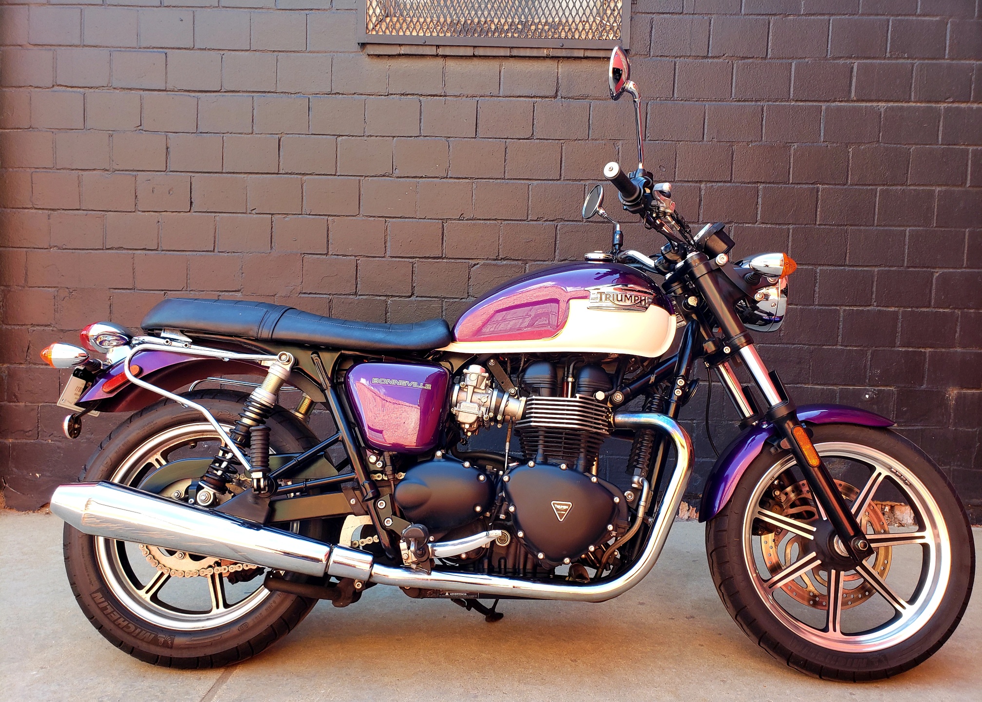 Pre-Owned 2013 TRIUMPH BONNEVILLE Motorcycle in Denver #1925 | Erico