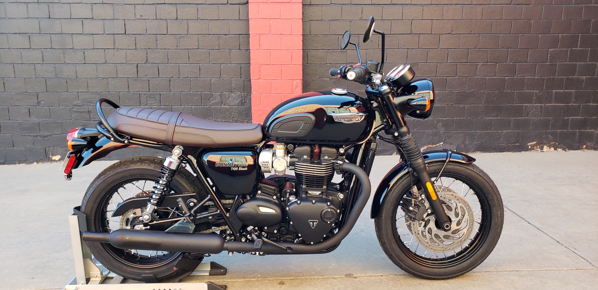 New 2019 TRIUMPH BONNEVILLE T120 BLACK Motorcycle in Denver #18T70 ...