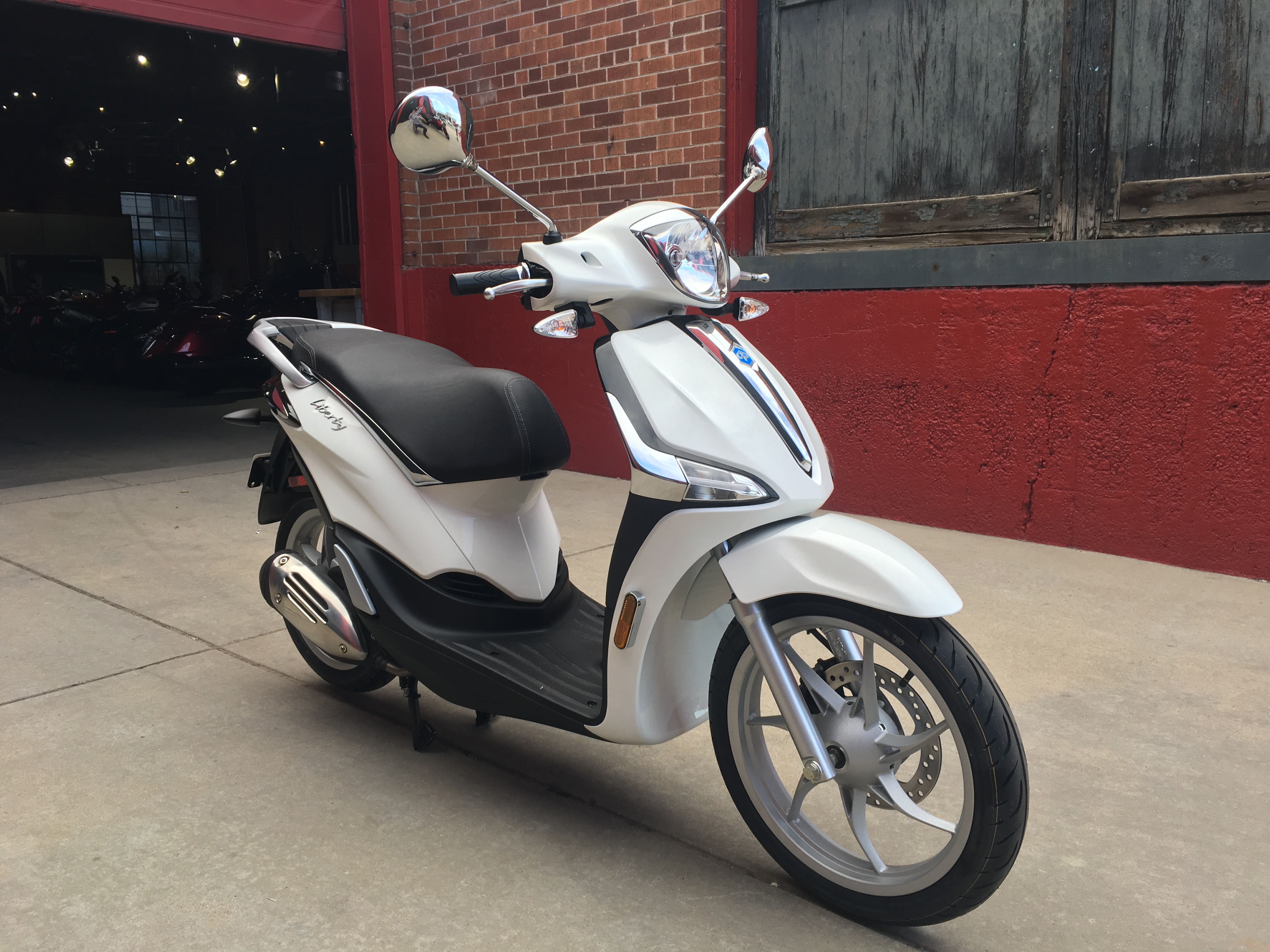 New 2019 PIAGGIO LIBERTY 50 Scooter in Denver #19P06 | Erico Motorsports