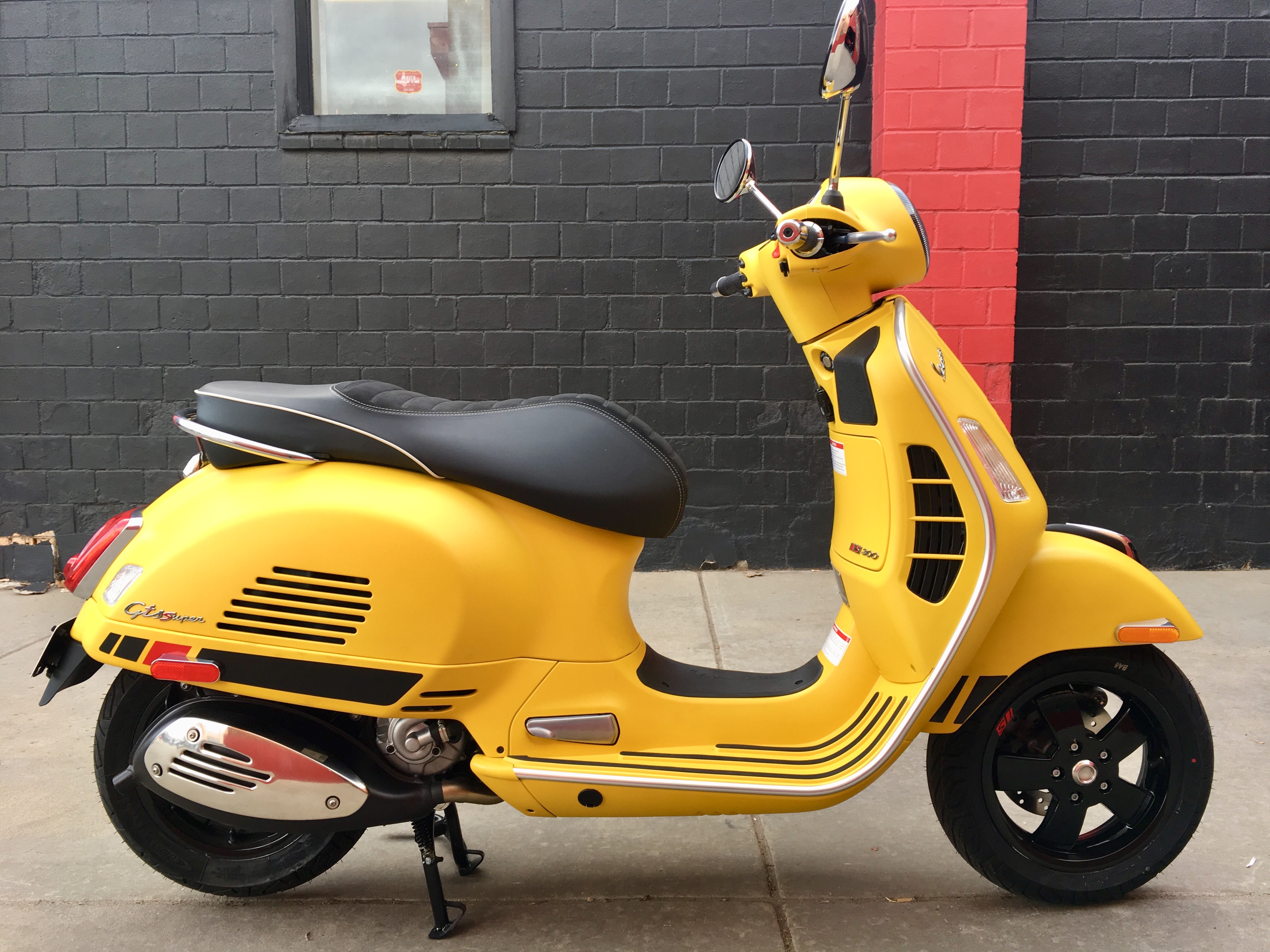 New 2022 VESPA  GTS SUPER 300  Scooter in Denver 19V02 