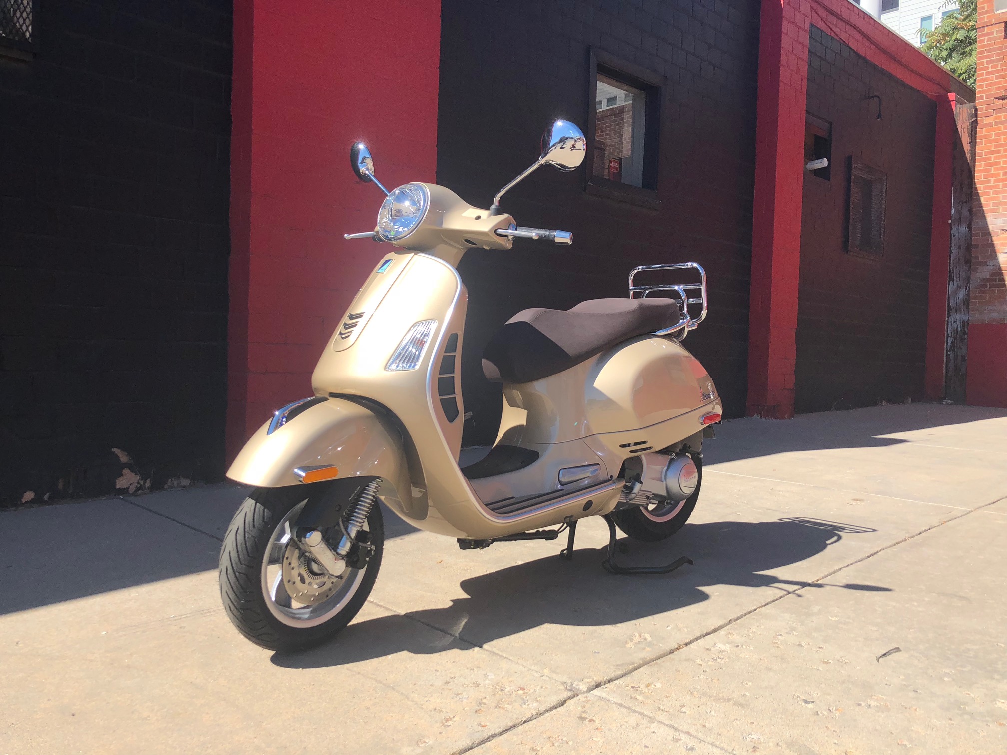 New 2019 Vespa Gts 300 E4 Scooter In Denver 18v50 Erico Motorsports